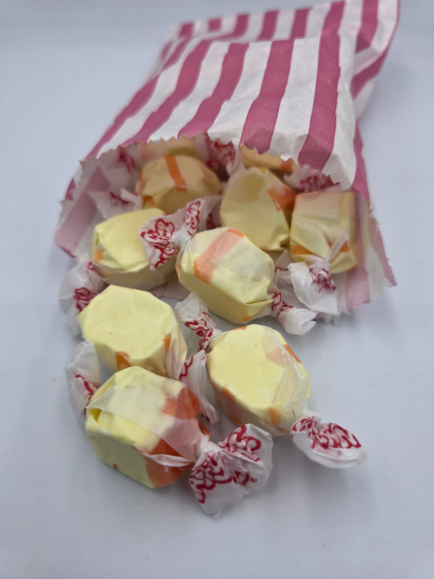 Salt n Water Taffy Banna (100G) USA