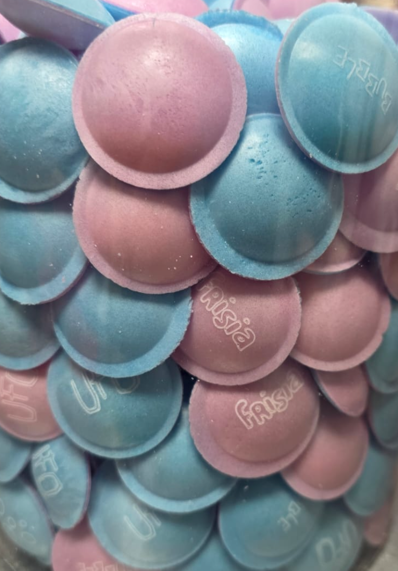 Bubblegum flying saucers 50g