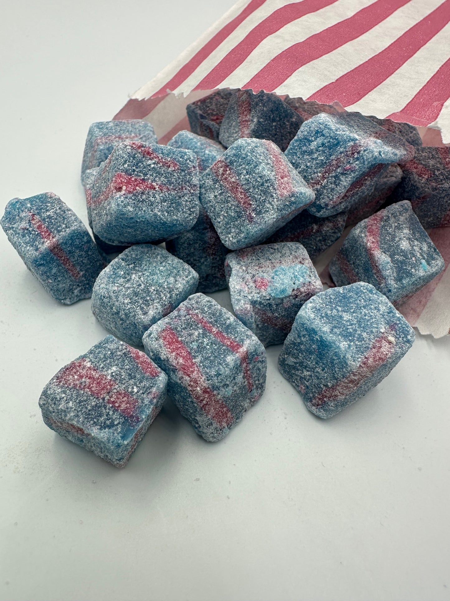 Bubblegum Cubes (100G Portion)