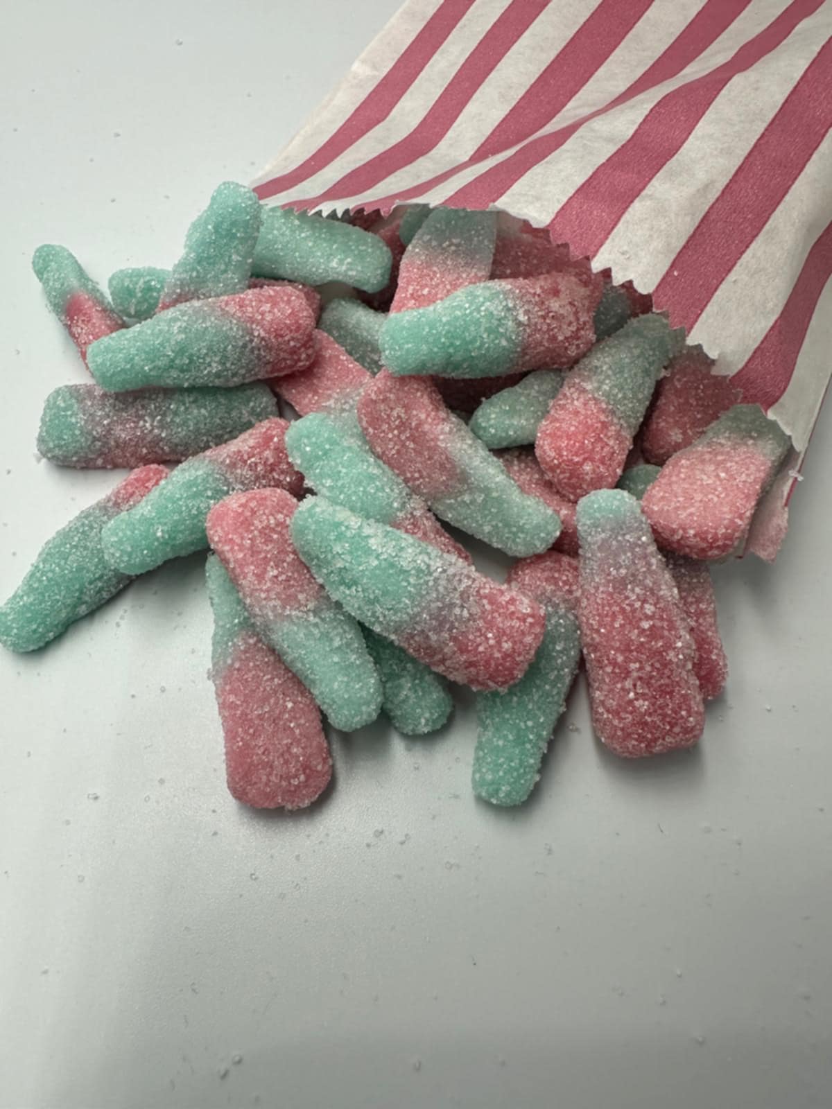 Fizzy Bubble gum Bottles (100G Portion)